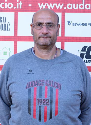 U16